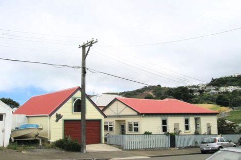 Photo of property in 5 Morton Street, Berhampore, Wellington, 6023