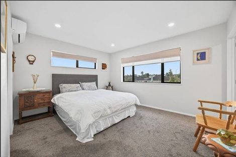 Photo of property in 3b Cardiff Road, Pakuranga, Auckland, 2010