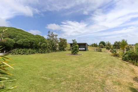 Photo of property in 7 Quail Way, Waitarere, Levin, 5510