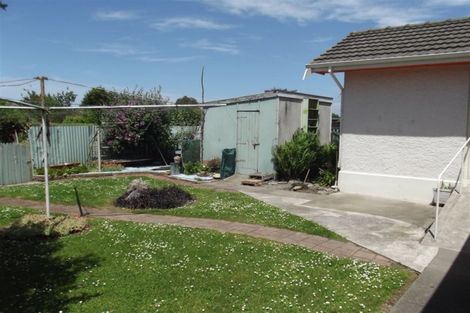 Photo of property in 9 Moorhouse Street, Waimate, 7924