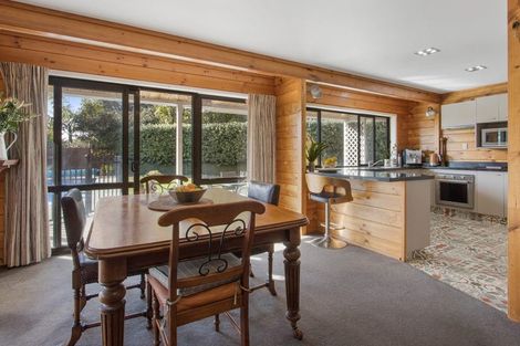 Photo of property in 63 Kayelene Place, Omokoroa, 3114