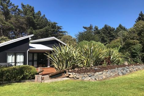 Photo of property in 4 Pari Street, Aramoana, Port Chalmers, 9082