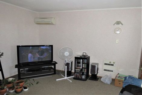 Photo of property in 10 Kia Ora Drive, Oamaru, 9400