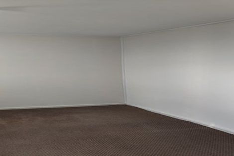 Photo of property in 38 Bassett Road, Johnsonville, Wellington, 6037