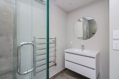 Photo of property in 4/7 Grays Road, Plimmerton, Porirua, 5026