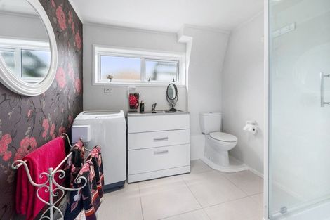 Photo of property in 43 Lytton Street, Glenholme, Rotorua, 3010