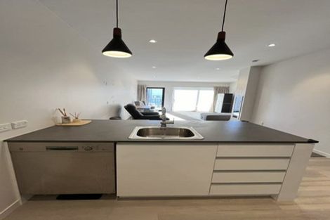 Photo of property in 17/6 Oswald Crescent, Paparangi, Wellington, 6037