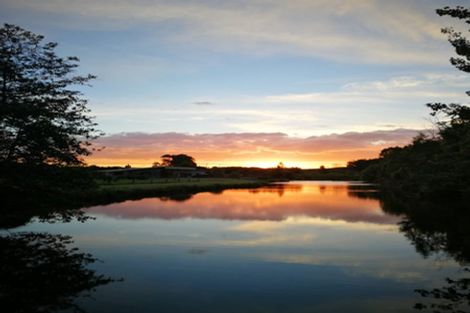 Photo of property in 291 Napier Road, Kelvin Grove, Palmerston North, 4470