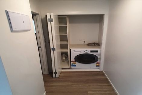 Photo of property in 59 Newhaven Terrace, Mairangi Bay, Auckland, 0630