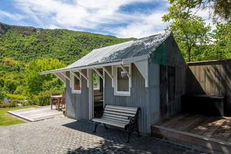 Photo of property in 17 Merioneth Street, Arrowtown, 9302