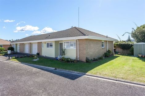 Photo of property in 16/9 Campbell Close, Whangamata, 3620
