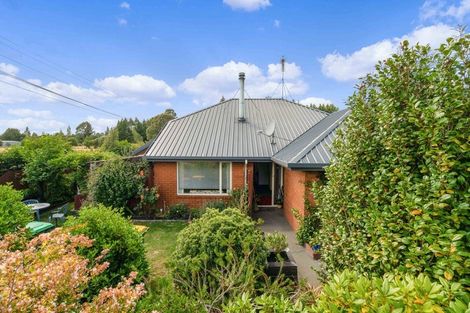 Photo of property in 1 Oakden Drive, Darfield, 7510