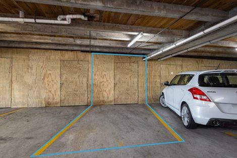 Photo of property in 1b/4 Fleet Street, Devonport, Auckland, 0624