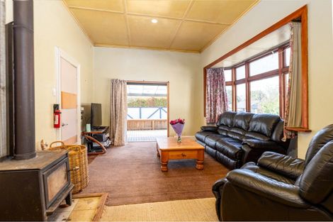 Photo of property in 40 Cox Street, Geraldine, 7930