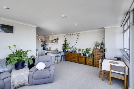 Photo of property in 47/3 Shakespeare Road, Napier South, Napier, 4110