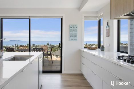 Photo of property in 34 Tohora View, Waihi Beach, 3611