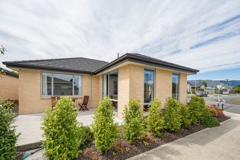 Photo of property in 19 Andrew Street, Stoke, Nelson, 7011