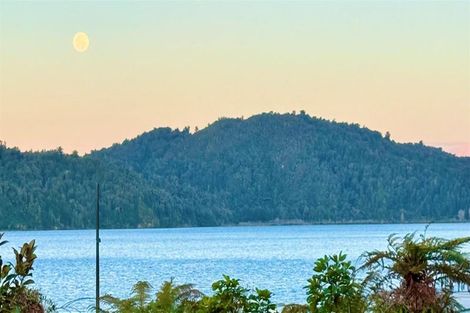 Photo of property in 176 State Highway 30, Lake Rotoma, Rotorua, 3074