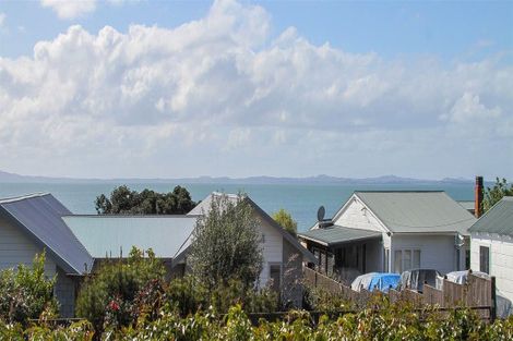 Photo of property in 46 Torkar Road, Clarks Beach, 2122