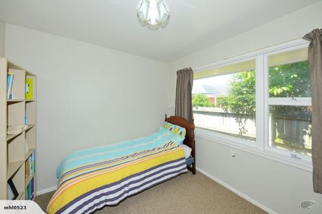 Photo of property in 25 Sevenoaks Drive, Bryndwr, Christchurch, 8053