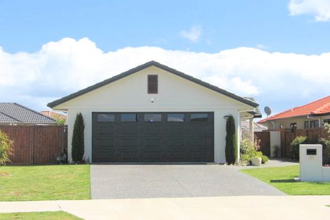Photo of property in 38 Keepa Close, Papamoa Beach, Papamoa, 3118