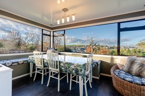 Photo of property in 69 Foster Road, Temple View, Hamilton, 3290