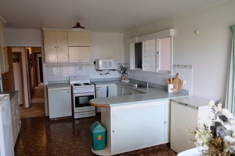 Photo of property in 5 Gavin Black Street, Meeanee, Napier, 4112