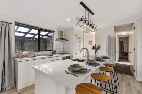 Photo of property in 48 Brixton Road, Manly, Whangaparaoa, 0930