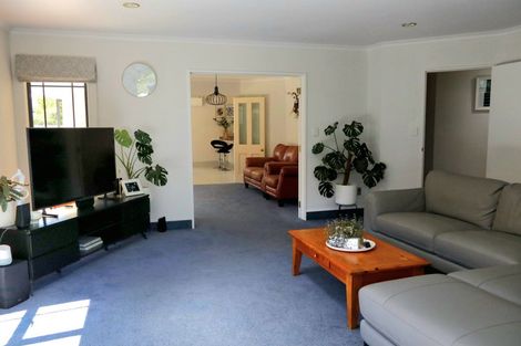 Photo of property in 150 Avenue Road, Greenmeadows, Napier, 4112