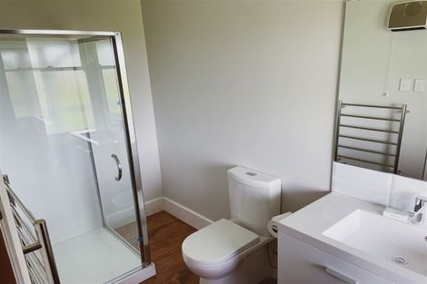 Photo of property in 111 Wharf Road, Clarks Beach, Pukekohe, 2679