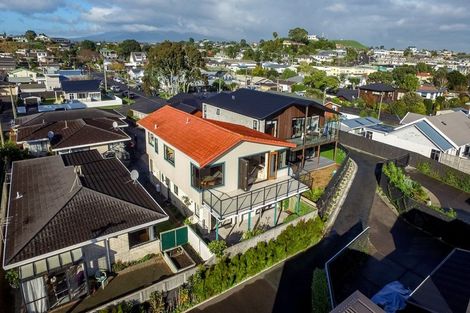 Photo of property in 4/30 Whiteley Street, Moturoa, New Plymouth, 4310