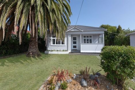 Photo of property in 4 Monckton Street, Feilding, 4702