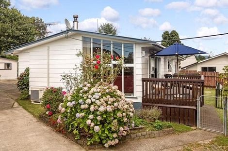 Photo of property in 418a West Coast Road, Glen Eden, Auckland, 0602