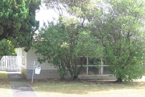 Photo of property in 1/26 Vanguard Road, Kelston, Auckland, 0602