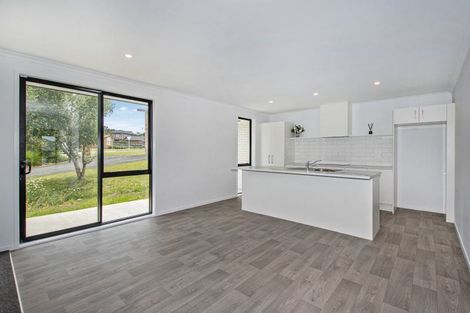 Photo of property in 3 Royal St Annes Drive, Te Kamo, Whangarei, 0112
