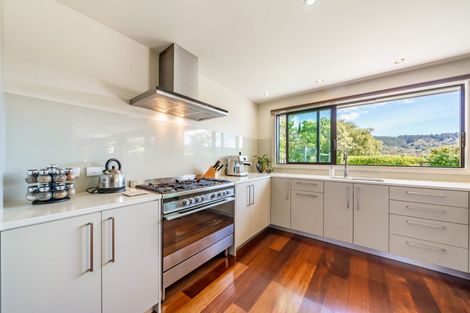 Photo of property in 43c Dowling Grove, Silverstream, Upper Hutt, 5019