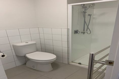 Photo of property in 16 Totara Meadows Court, Wiri, Auckland, 2104