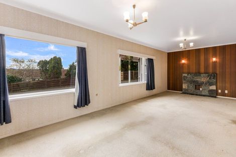 Photo of property in 1 Bede Grove, Tawa, Wellington, 5028