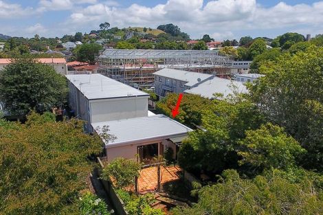 Photo of property in 1/13 Armadale Road, Remuera, Auckland, 1050