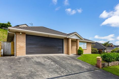 Photo of property in 34 Aotea Drive, Aotea, Porirua, 5024