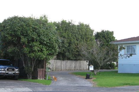Photo of property in 26 Compass Place, Te Atatu Peninsula, Auckland, 0610