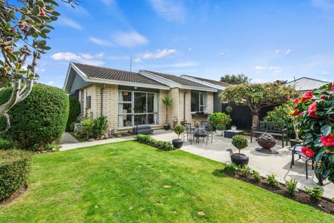 Photo of property in 1/77 Bridle Path Road, Heathcote Valley, Christchurch, 8022