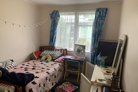 Photo of property in 63a Oregon Drive, Maoribank, Upper Hutt, 5018