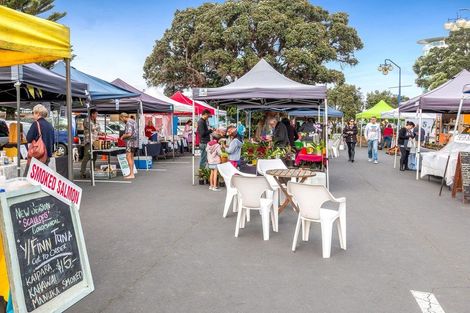 Photo of property in 72 Panorama Heights, Orewa, 0931