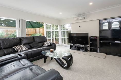 Photo of property in 55 Paparoa Road, Cockle Bay, Auckland, 2014