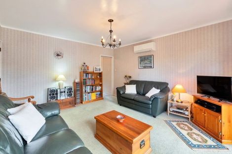 Photo of property in 1/17 Captain Scott Road, Glen Eden, Auckland, 0602