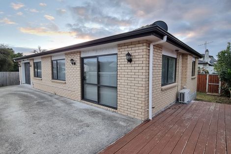 Photo of property in 24 Fitzroy Street, Papatoetoe, Auckland, 2104