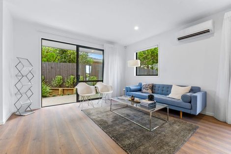 Photo of property in 1 Ara Reti, Mangere, Auckland, 2022