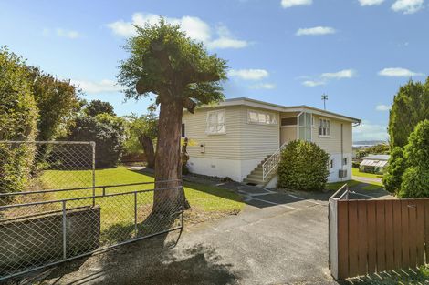 Photo of property in 193 Te Atatu Road, Te Atatu South, Auckland, 0610
