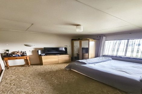 Photo of property in 62a Te Rauparaha Street, Otaki, 5512